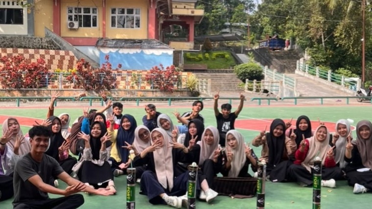 Foto Istimewa Sari - TB